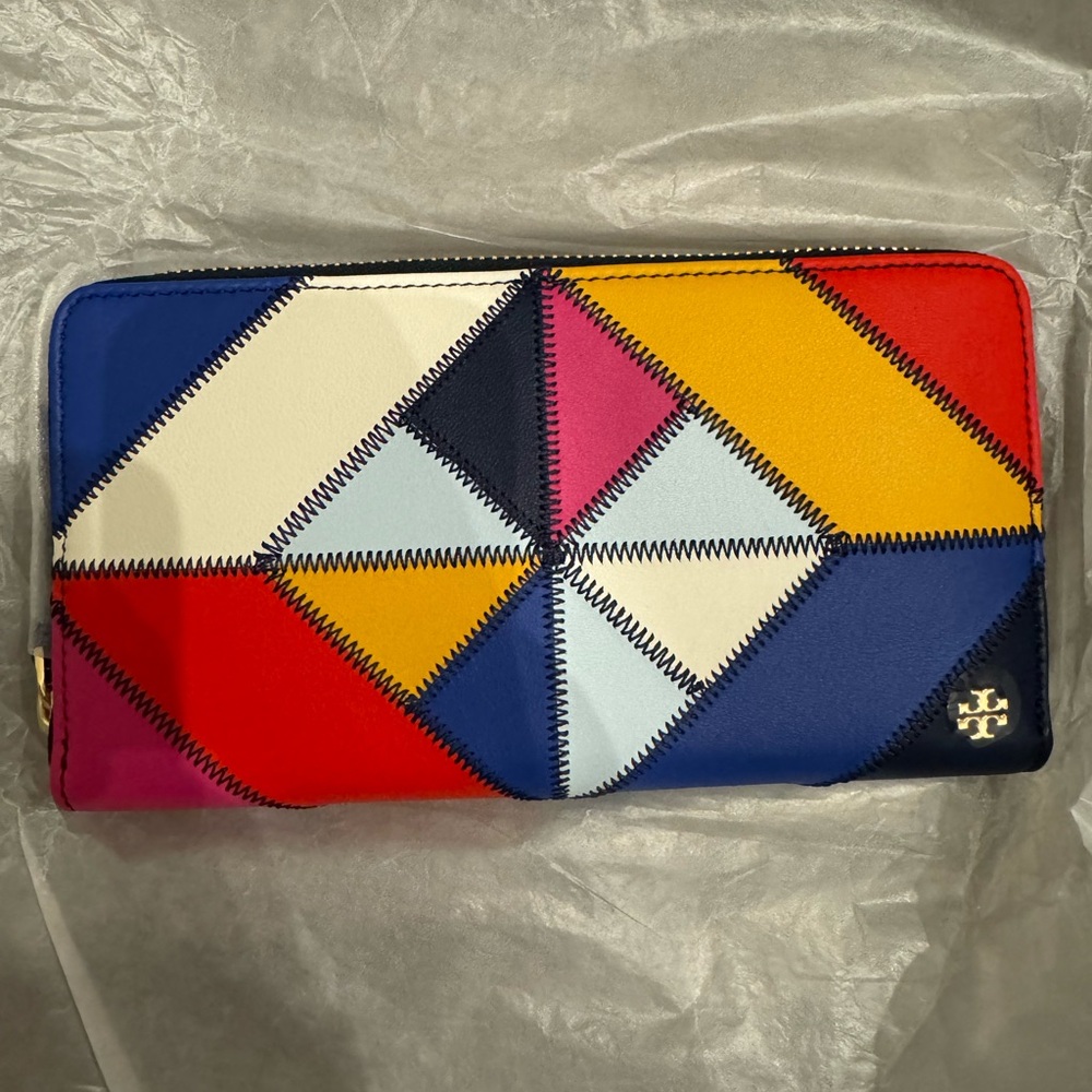 Tory Burch Diamond Stitch Wallet
